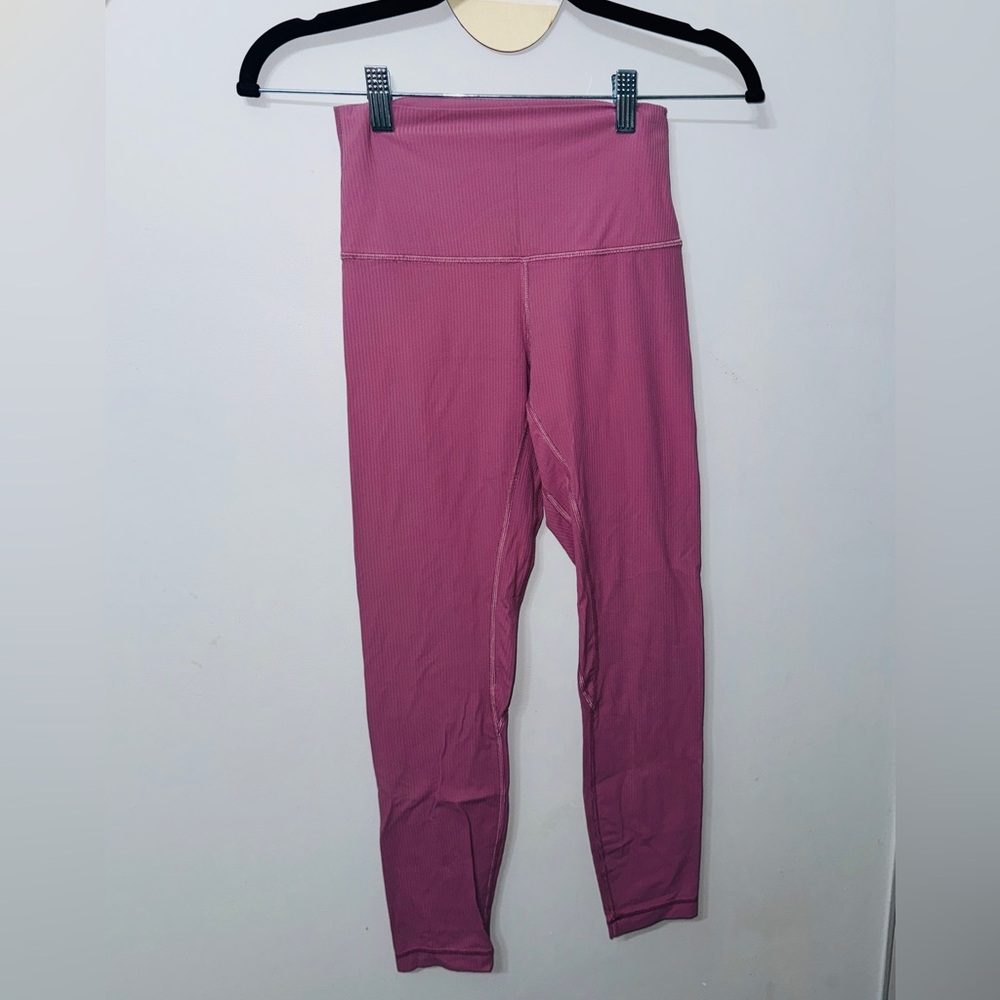 Lululemon Ribbed Align size 4